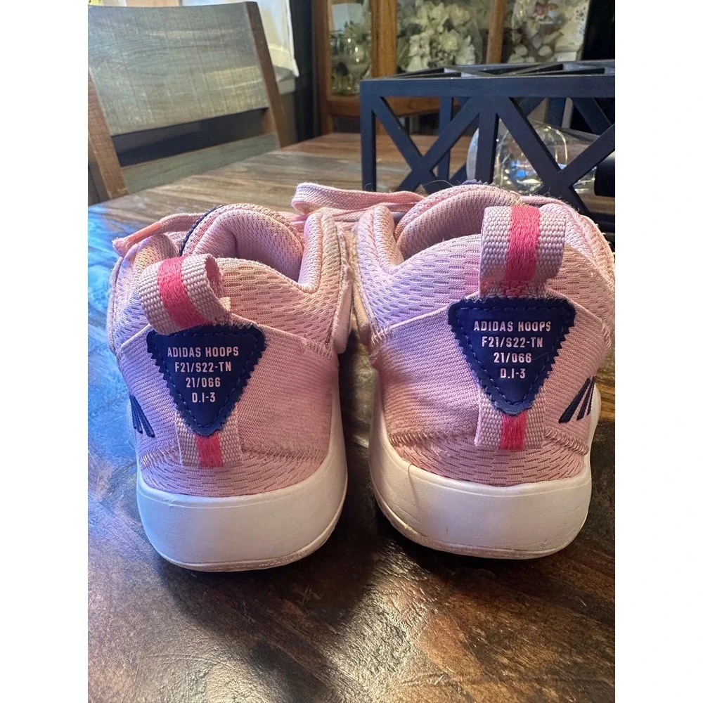 Adidas‎ Donovan Mitchell DON Issue 3 Pink  Kids Basketball Shoes Girls Size 3